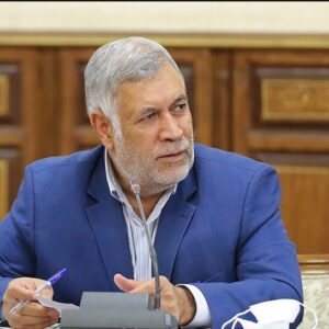 تدابیر سازمان بورس و حمایت‌های دولت و مجلس بازار سرمایه را با ثبات کرده است