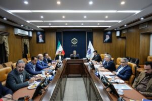 نشست مدیرعامل سازمان تأمین اجتماعی با دبیرکل و اعضای کانون عالی انجمن‌های…