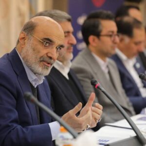 هم‌راهی و حمایت رئیس سازمان بورس زمینه هم‌کاری و تعامل مؤثر را در بازار سرمایه فراهم کرده است