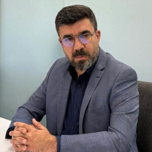 بازار سرمایه در مقطع کنونی گران نیست و از ارزندگی لازم برخوردار است/ عملکرد صندوق‌های حمایتی در روزهای اخیر مثبت بوده است/ حمایت‌ها باعث افزایش فعالان بازار شده است/ بازار با کاهش ریسک‌ مسیر طبیعی خود را دنبال می‌کند