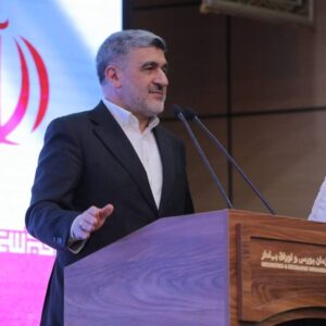 حضور ۷۰ درصدی سرمایه‌گذاران حقیقی و انجام روان معاملات نشانه تاب‌آوری بازار سرمایه است/ کمیته فقهی سازمان بورس از پیشرفته‌ترین ساختارهای فقه مالی در جهان برخوردار است + ویدئو