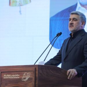 امیدواریم بازار سرمایه در تابستان ۱۴۰۵ وارد دوره‌ای جدید از رونق و توسعه شود/ پیش‌بینی‌پذیر شدن فضای اقتصاد، ثبات سیاست‌ها و حمایت از بنگاه‌ها، مهم‌ترین حمایت دولت از بازار سرمایه است + ویدئو