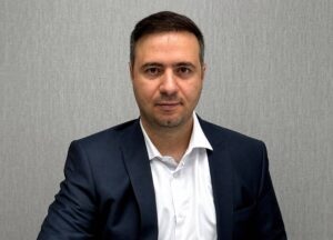 صندوق‌های سرمایه‌گذاری ریسک را کاهش و فرصت کسب بازده را افزایش می‌دهند